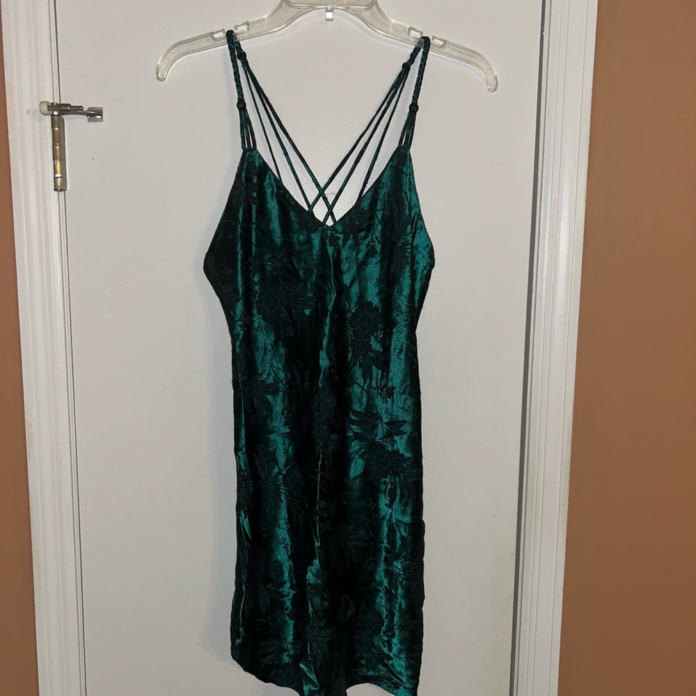 Vintage Dentelle Size M Emerald Green Strappy Nightgown